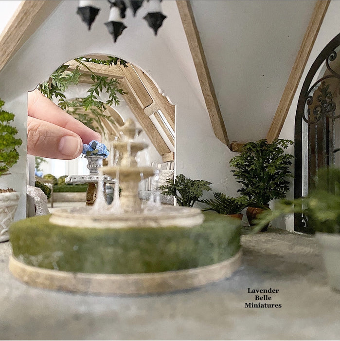 Charmonte House - 1:24 scale